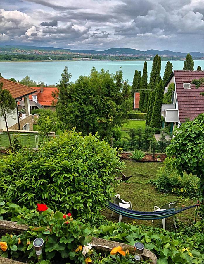 Villa Borostyan Tihany Exterior photo